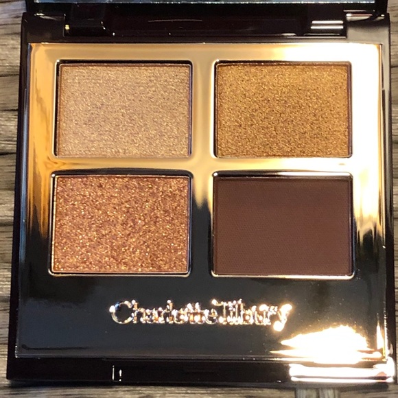 Charlotte Tilbury Other - CharlotteTilbury queen of glow luxury palette HP🎉